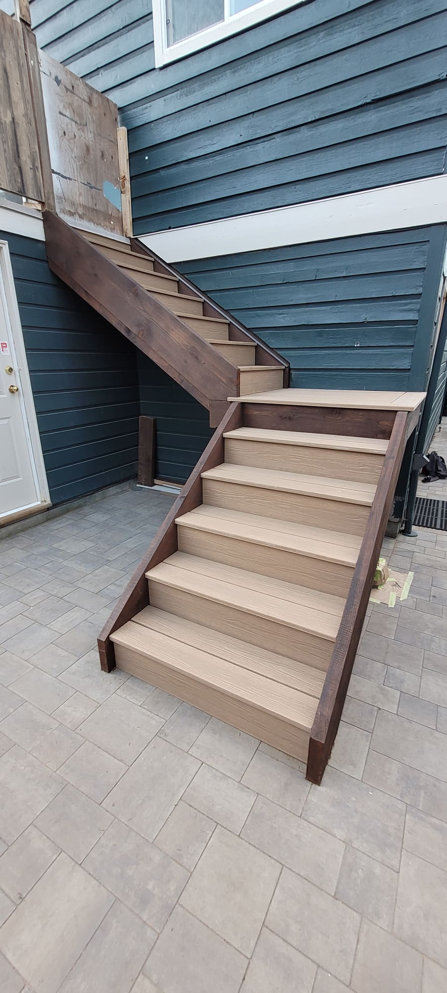 Composite deck stairs